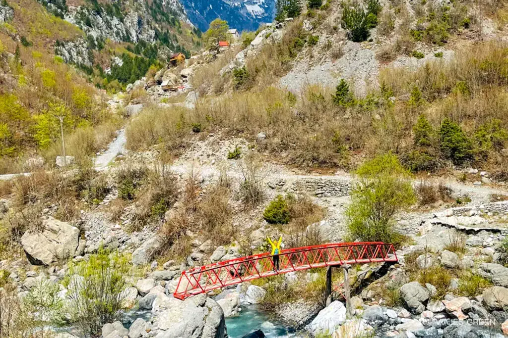 Guía del Parque Nacional de Theth en Albania